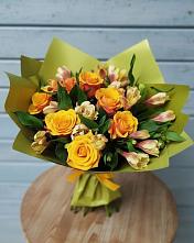 Букет цветов из:  Альстромерии и Розы в Цильне