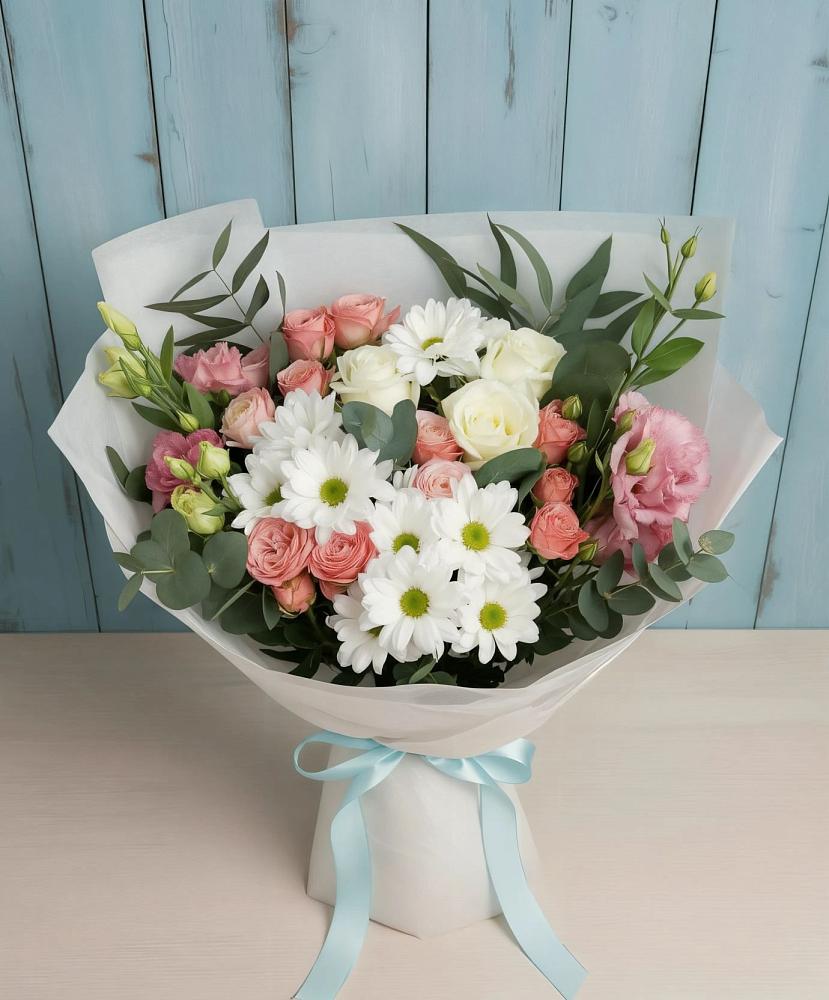 Букет цветов из: Розы, Лизиантусы и Хризантемы в Цильне