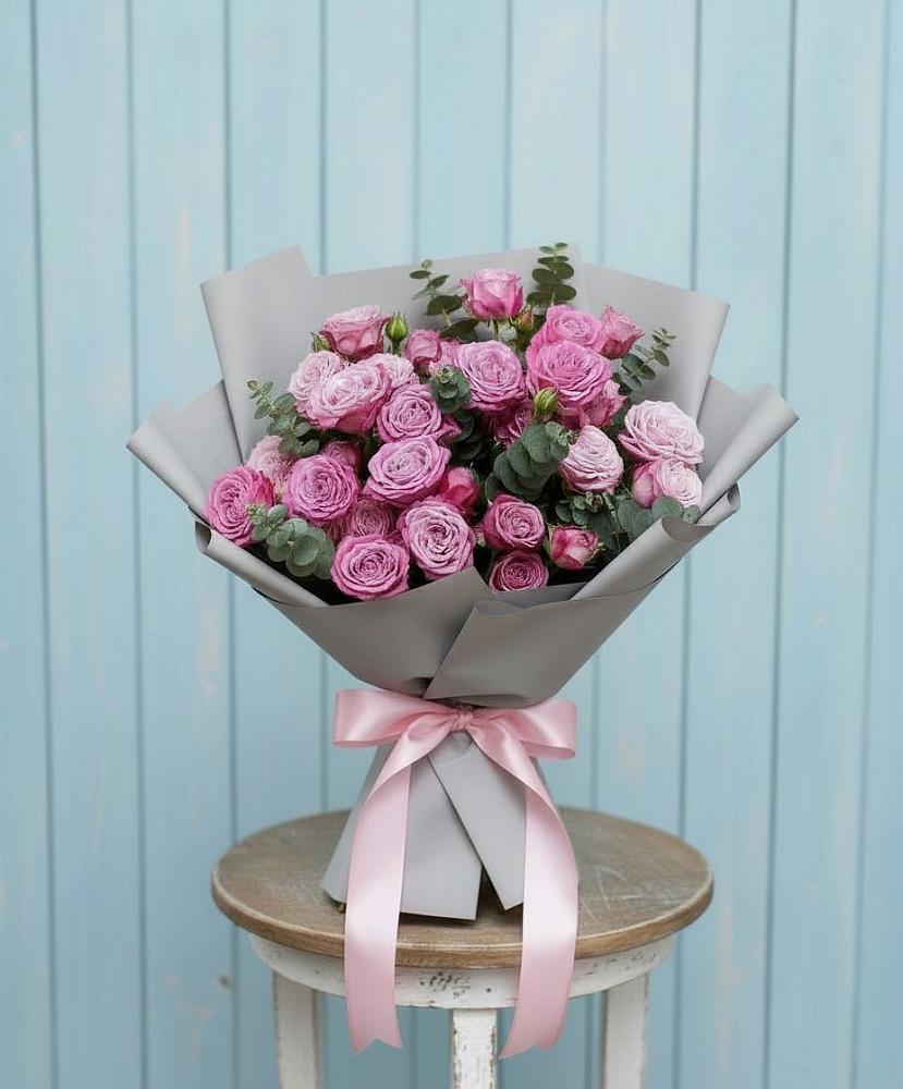 Букет цветов из: Розы в Цильне