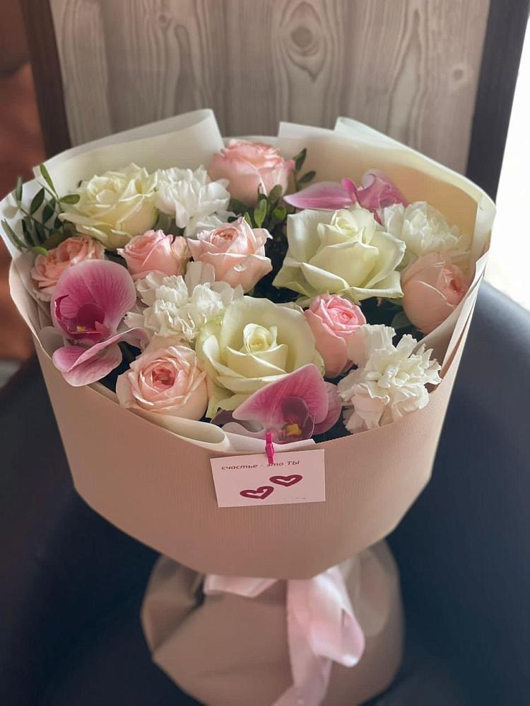 Букет цветов из: Орхидеи, Розы и Гвоздики в Цильне