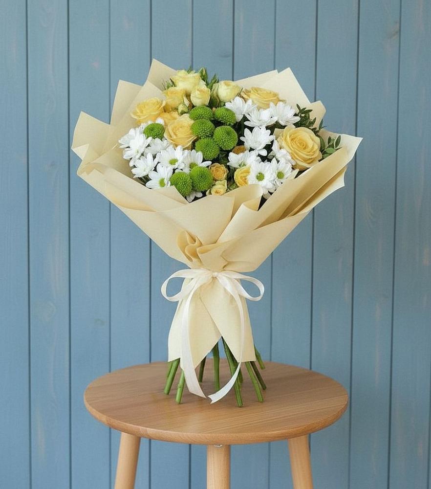 Букет цветов из: Хризантемы и Розы в Цильне