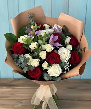 Букет цветов из:  Розы и Альстромерии #REPLACE_PRED# Цильне