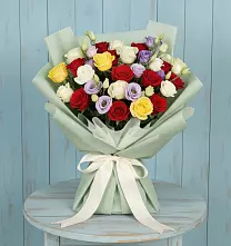 Букет цветов из:  Розы в Цильне