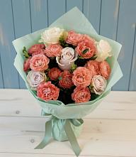 Букет цветов из:  Розы в Цильне