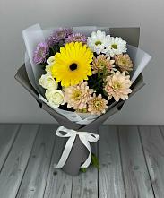 Букет цветов из:  Розы, Герберы и Хризантемы в Цильне