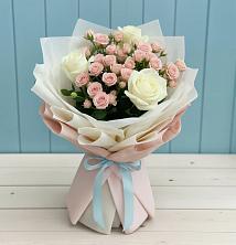 Букет цветов из:  Розы в Цильне
