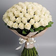 Букет 101 беля роза Белоснежка в Цильне