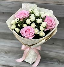 Букет цветов из:  Розы в Цильне