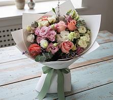 Букет цветов из:  Розы, Лизиантусы и Гвоздики в Цильне