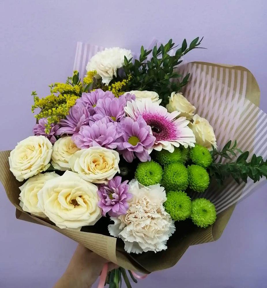 Букет цветов из: Хризантемы, Розы, Гвоздики и Герберы в Цильне