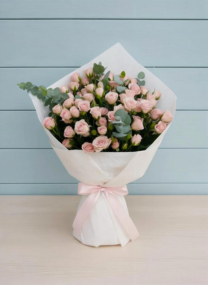 Букет цветов из: Розы в Цильне