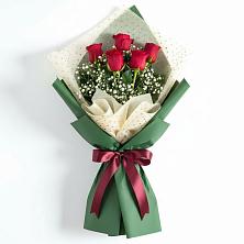 Букет цветов из:  Розы в Цильне