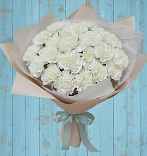 Букет цветов из:  Гвоздики в Цильне
