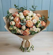 Букет цветов из:  Альстромерии и Розы в Цильне