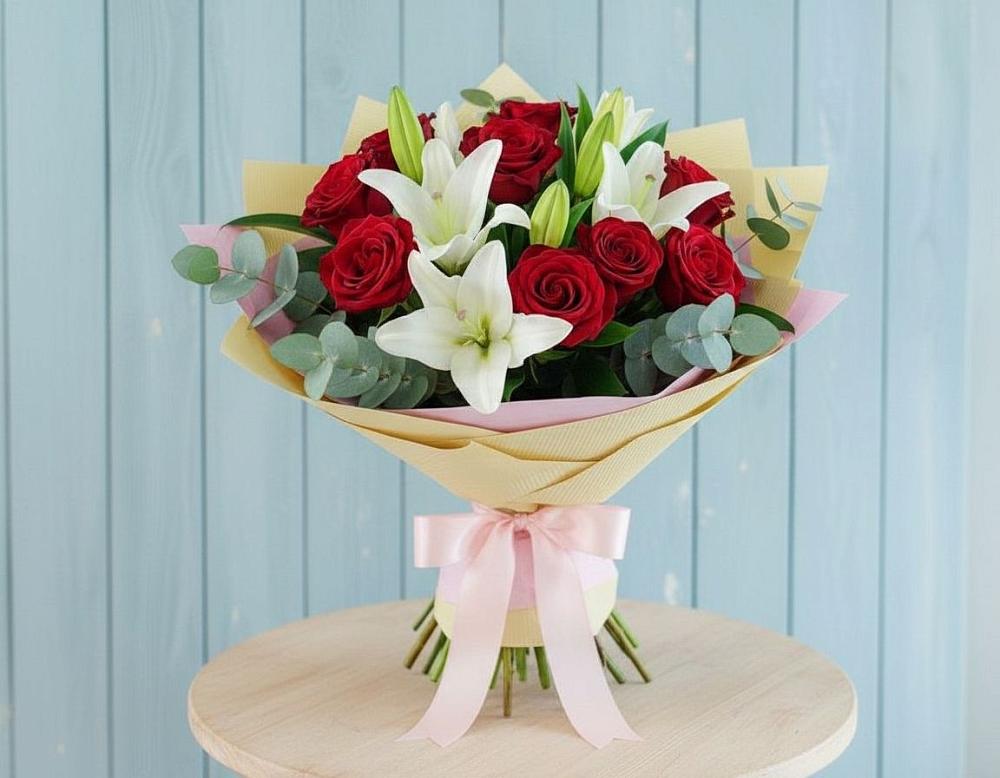 Букет цветов из: Лилии и Розы в Цильне